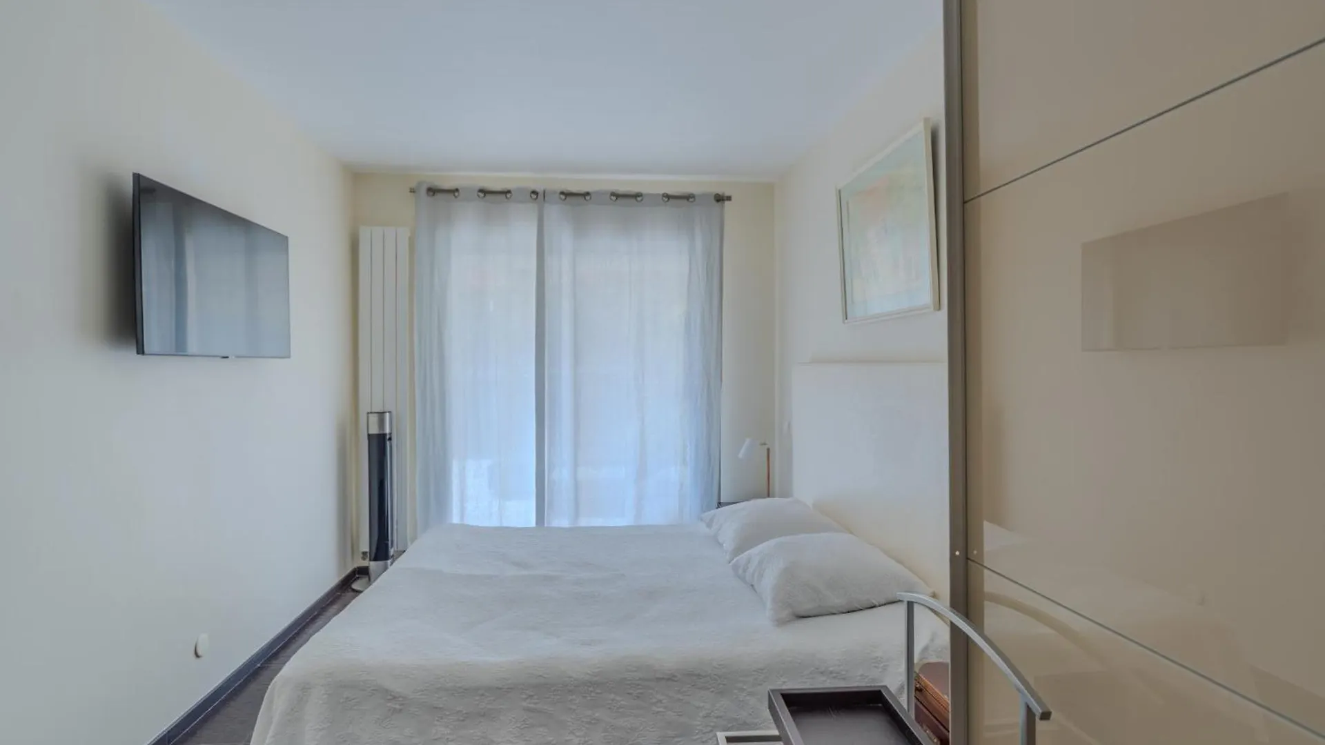 Apartment Luxueux 3 Chambres Terrasse De 90M Hypercentre - Wifi Clim - 6 Pers Cannes France