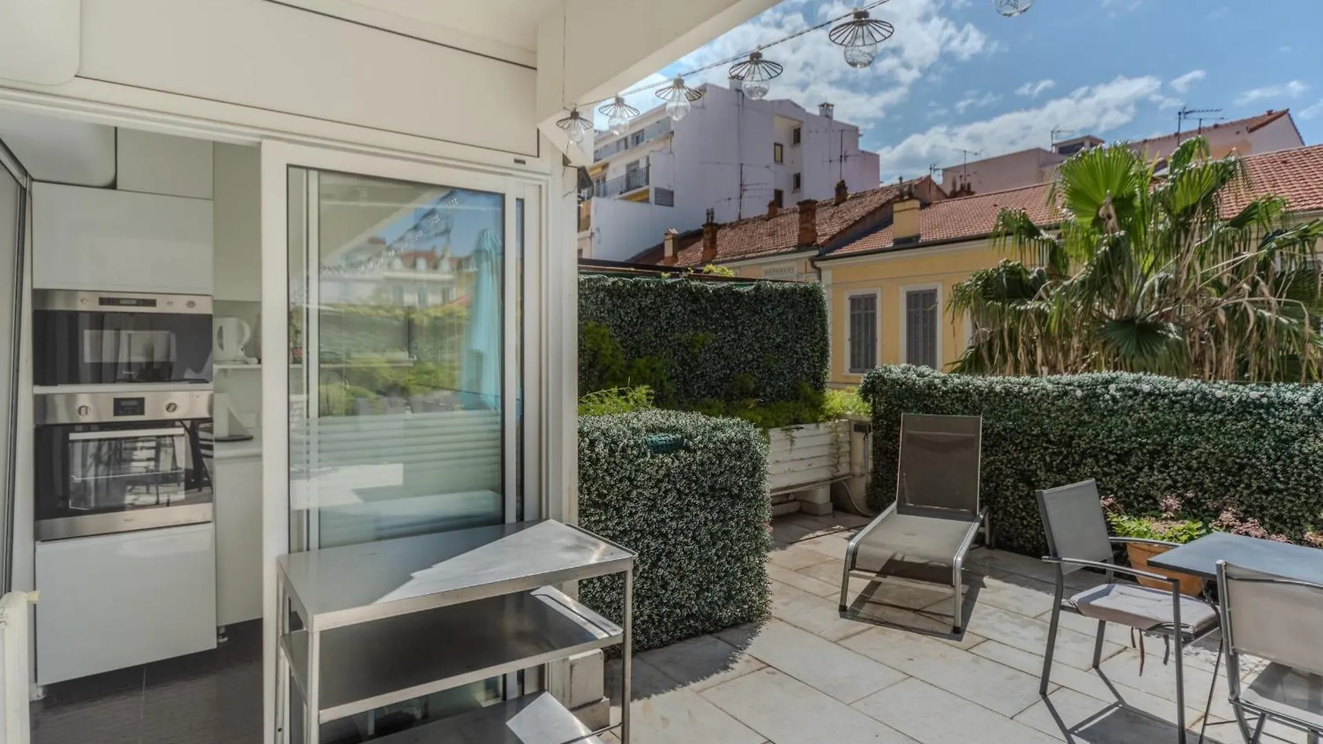 Luxueux 3 Chambres Terrasse De 90M Hypercentre - Wifi Clim - 6 Pers Cannes 0*,  France