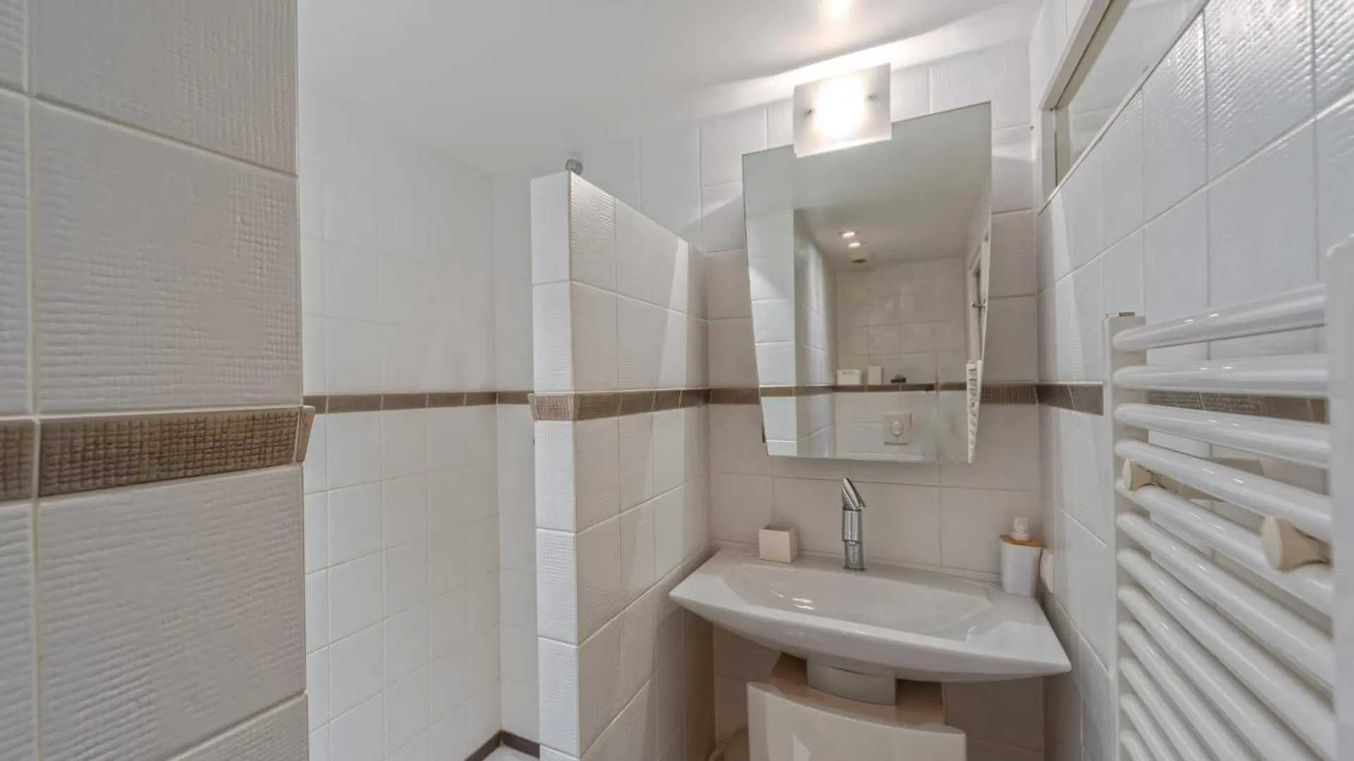 Luxueux 3 Chambres Terrasse De 90M Hypercentre - Wifi Clim - 6 Pers Cannes